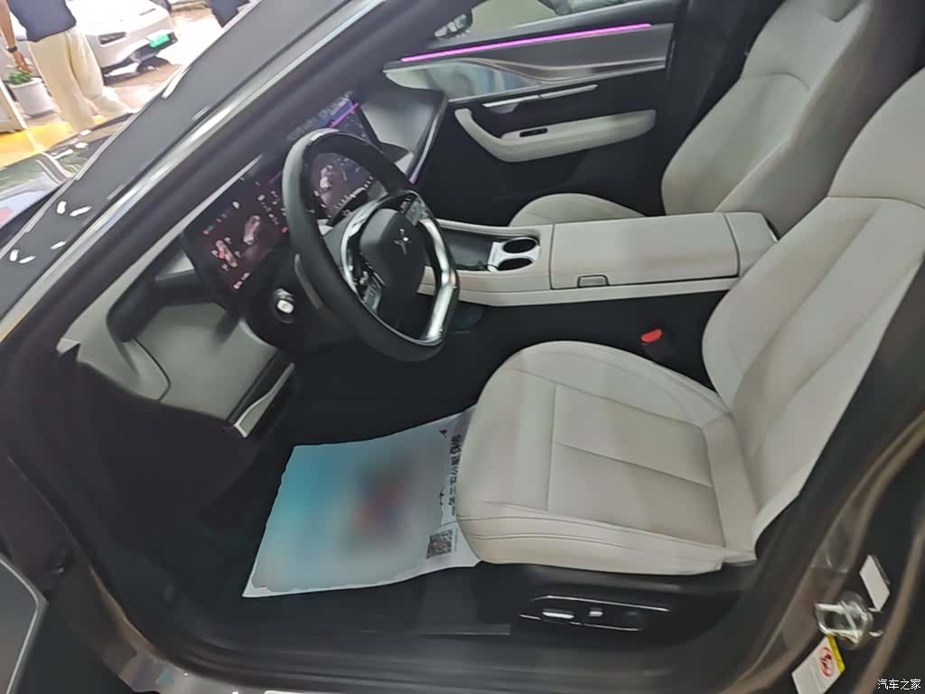Xpeng P7, 2024 15