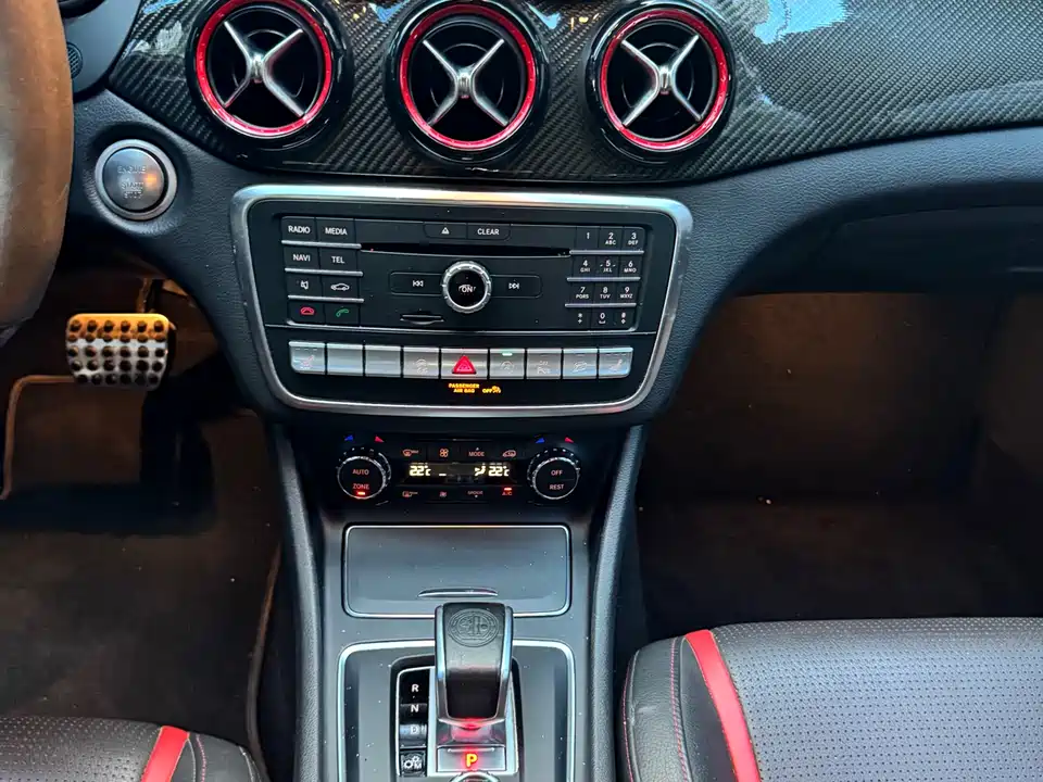 Mercedes-Benz CLA AMG