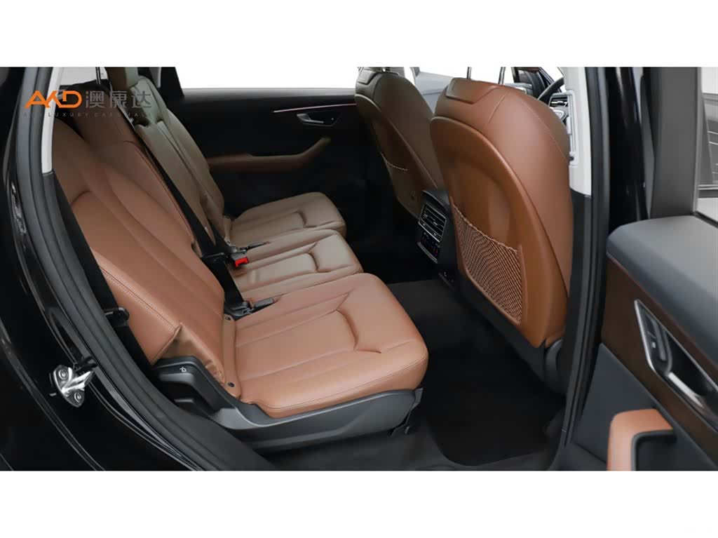 Audi Q7, 2025 8