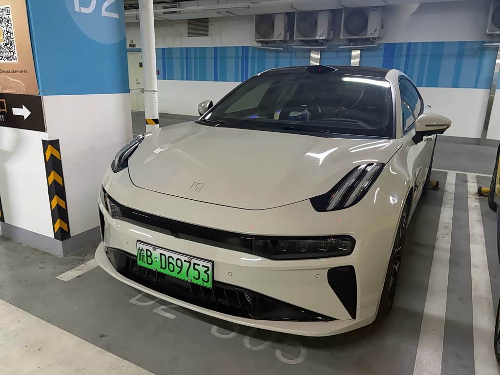 Zeekr 001