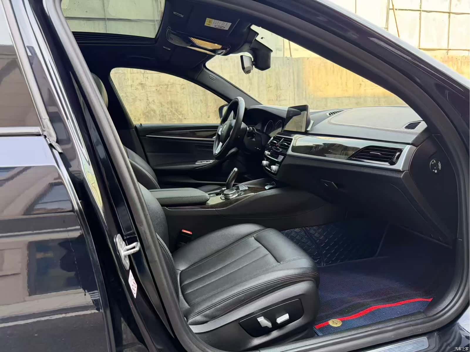 BMW 5 Series, 2018 10