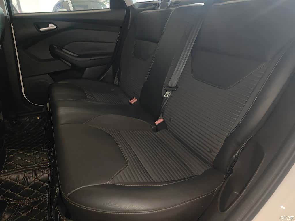 Ford Focus, 2017 13