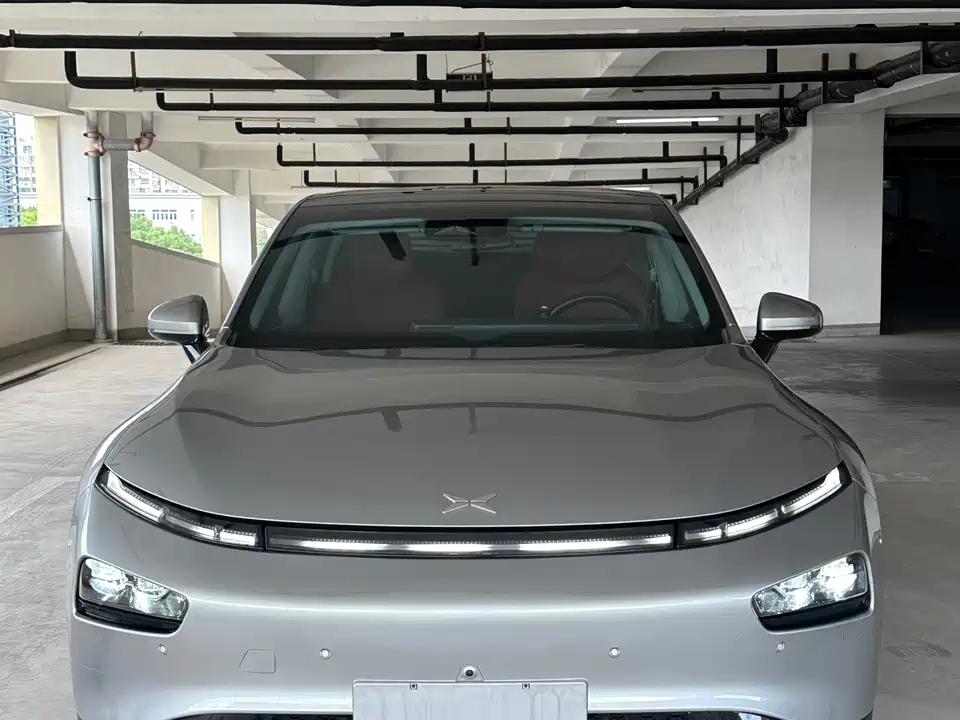 XPENG P7