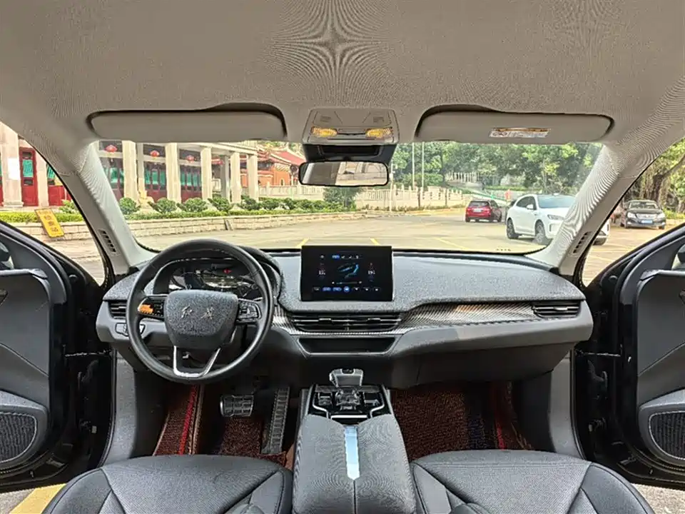 Hongqi E-QM5 Hongqi E-QM5