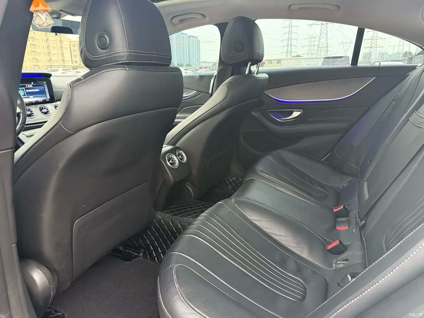 Mercedes-Benz CLS, 2020 4