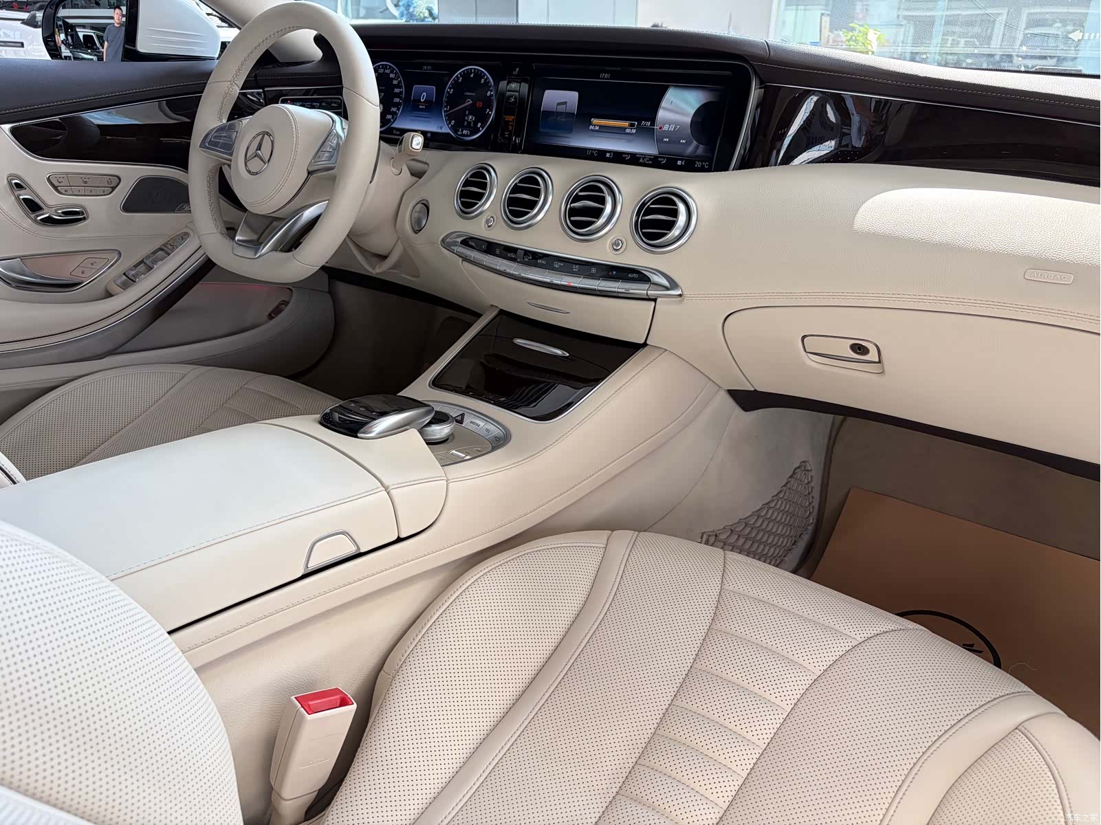 Mercedes-Benz S-Class, 2016 11