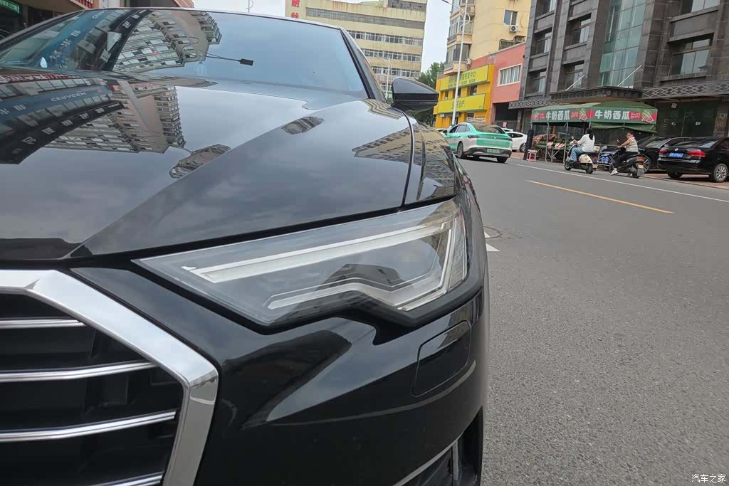 Audi A6L, 2021 все фото