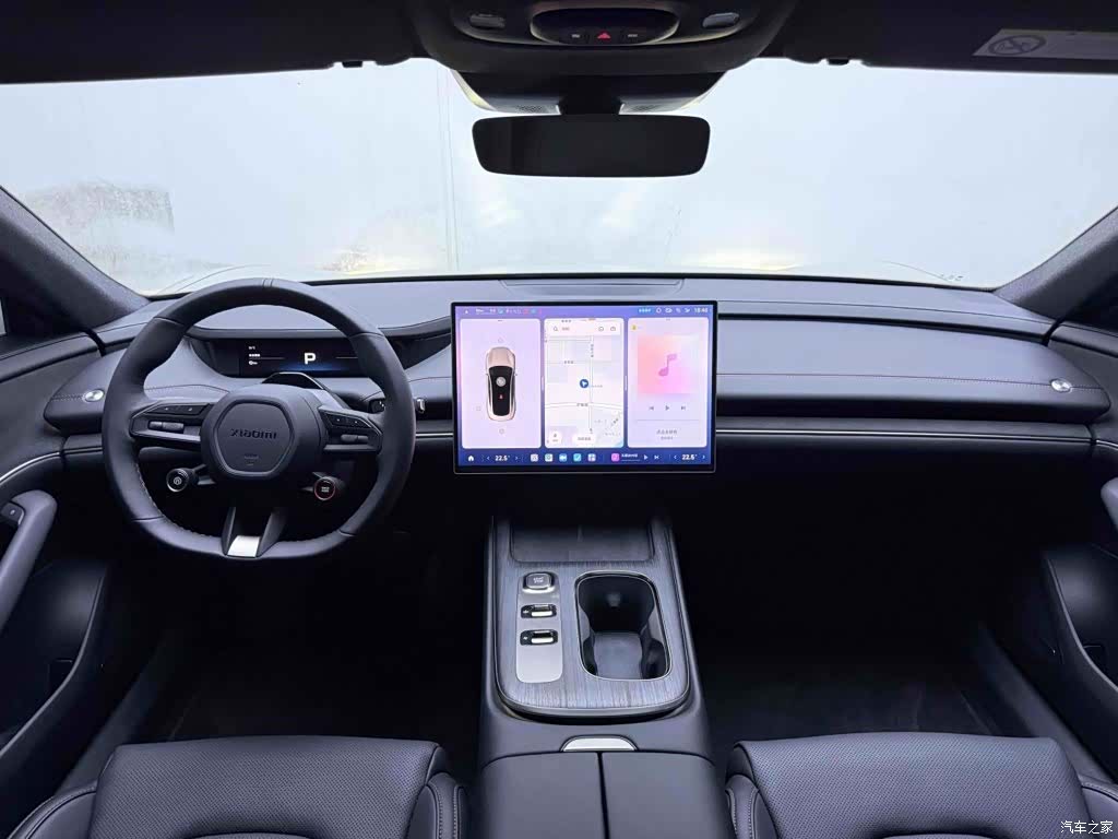 Xiaomi SU7, 2024 10
