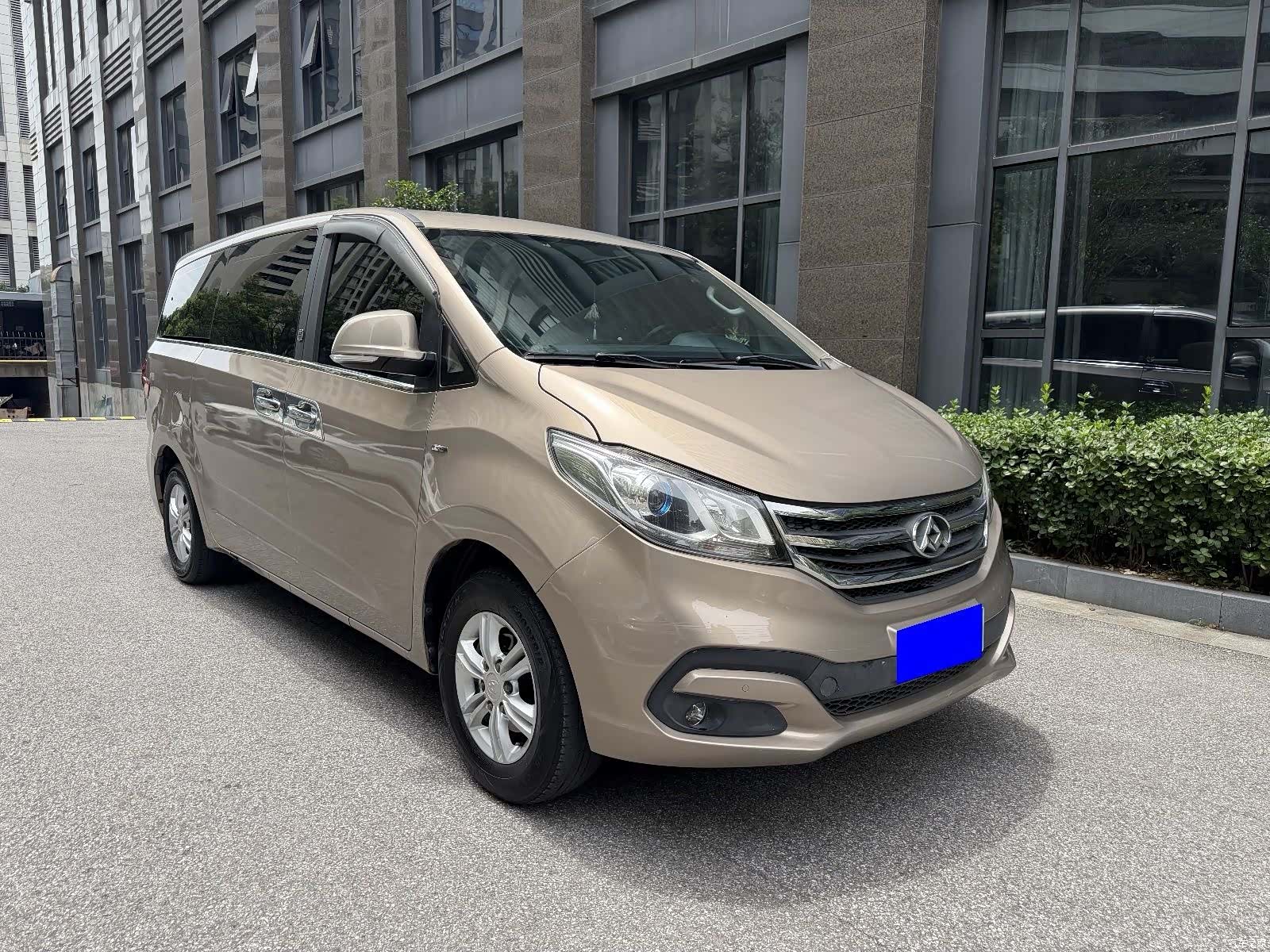 Maxus G10, 2017 3
