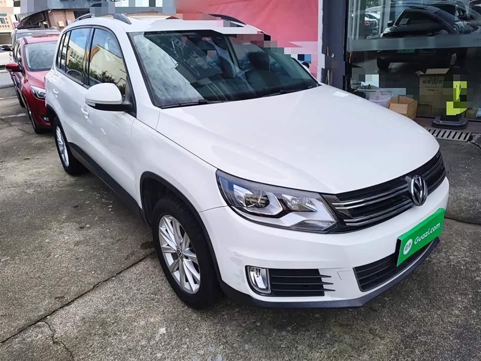 Volkswagen Tiguan