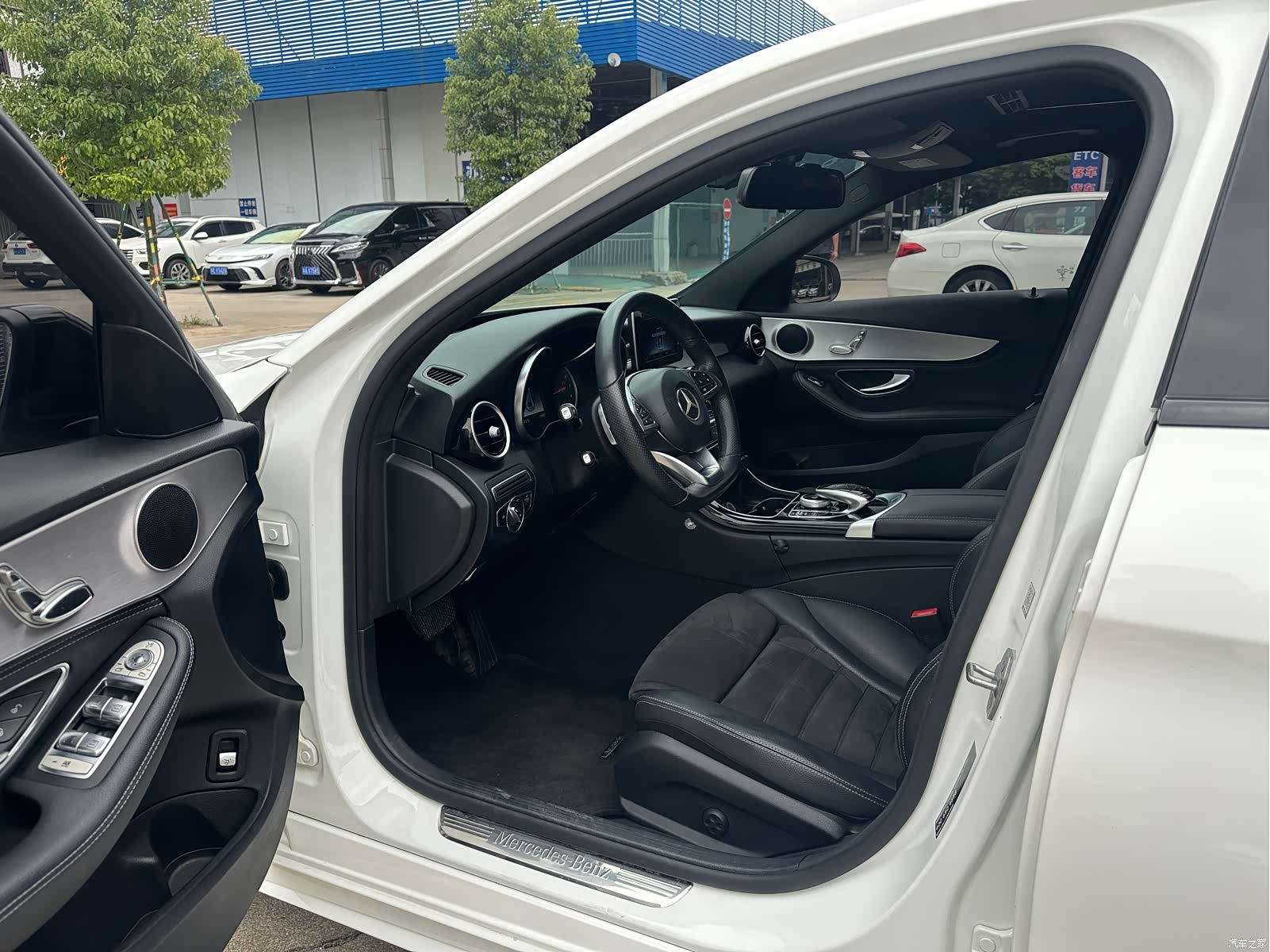 Mercedes-Benz C-Class, 2018 15