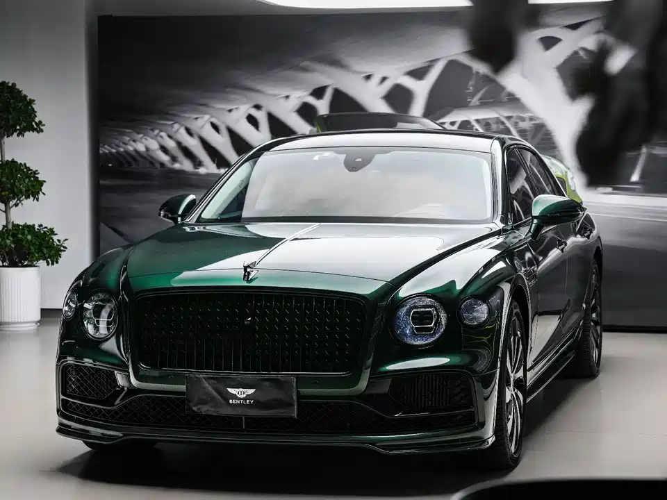 Bentley Flying