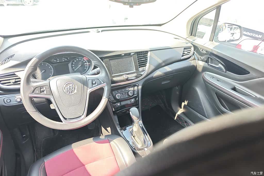 Buick Encore, 2016 12