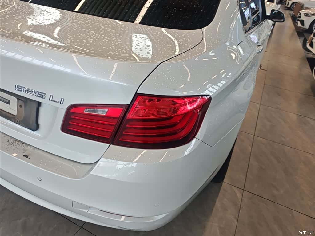BMW 5 Series, 2017 8