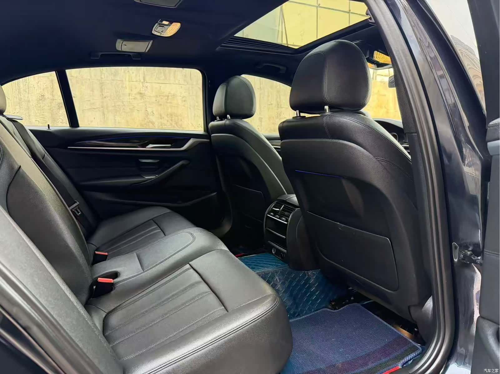 BMW 5 Series, 2018 11