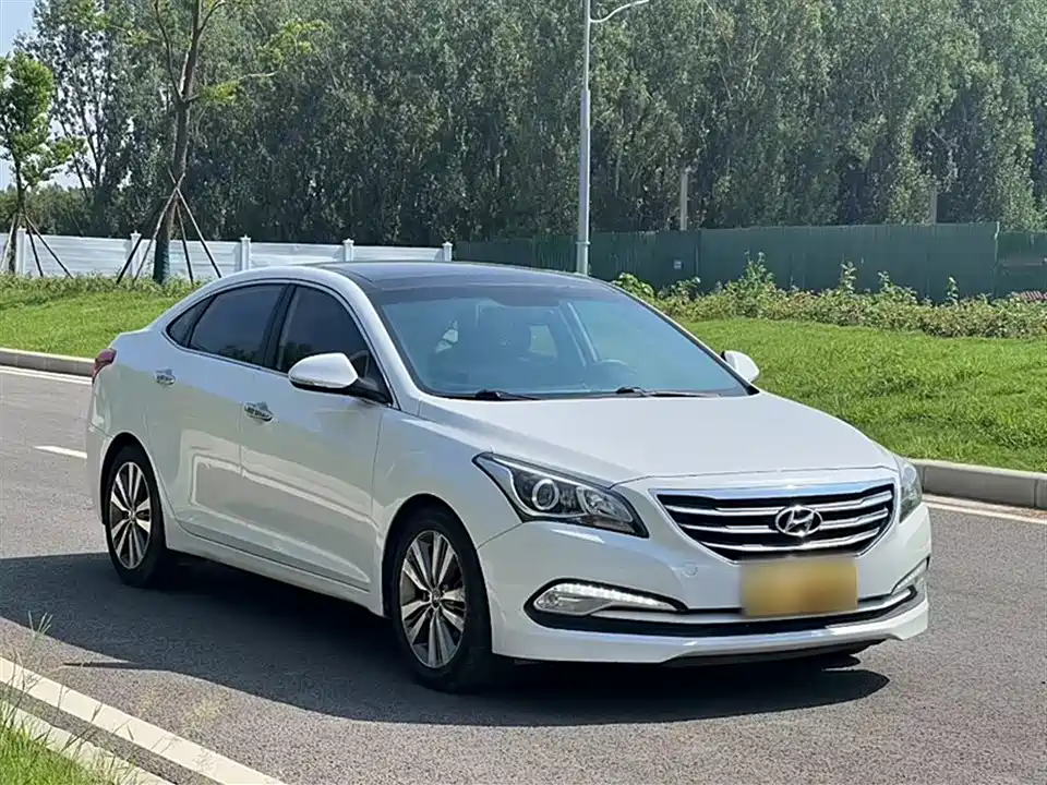 Hyundai Name picture