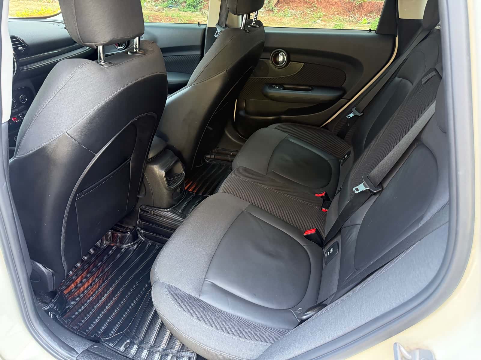 Mini Clubman, 2017 все фото
