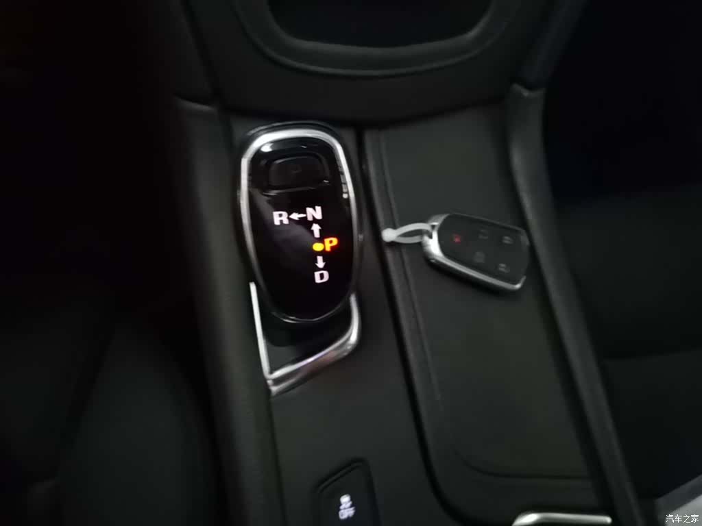 Cadillac XT5, 2017 14