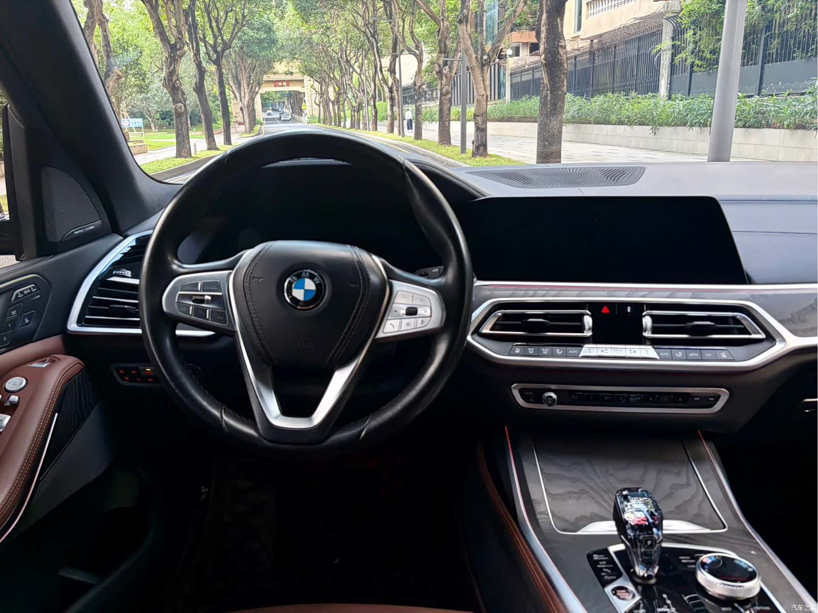 BMW X7, 2019 8