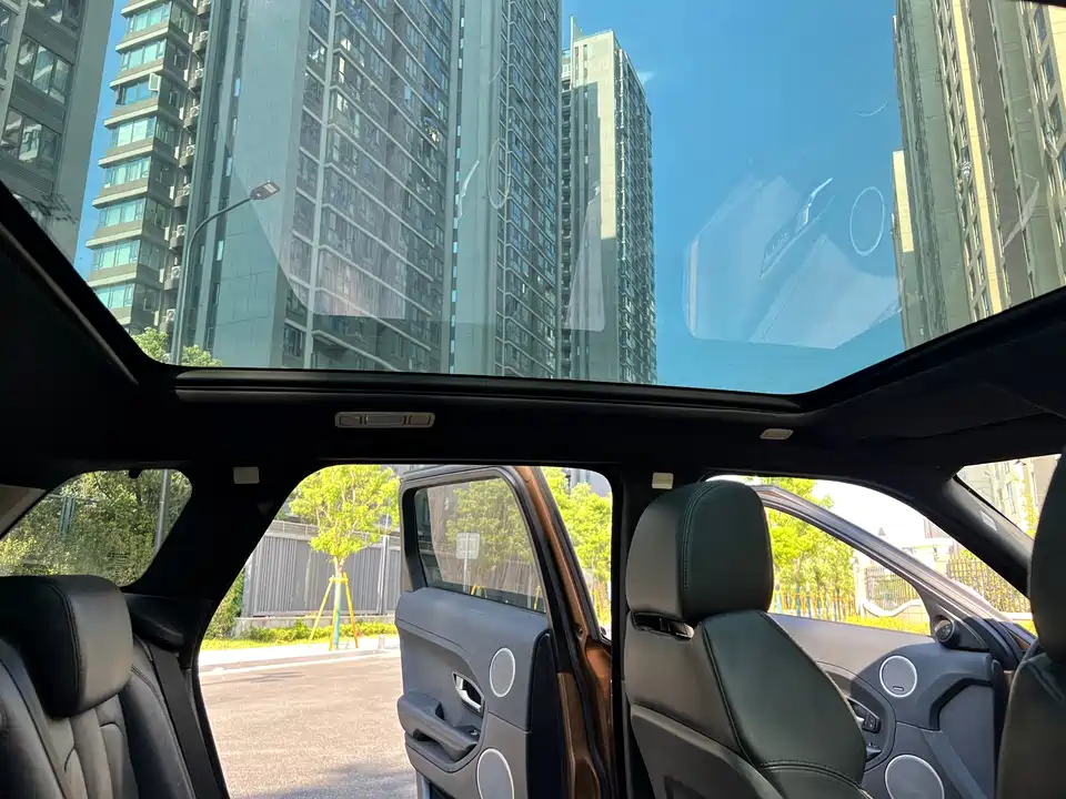 Land Rover Range Rover Aurora