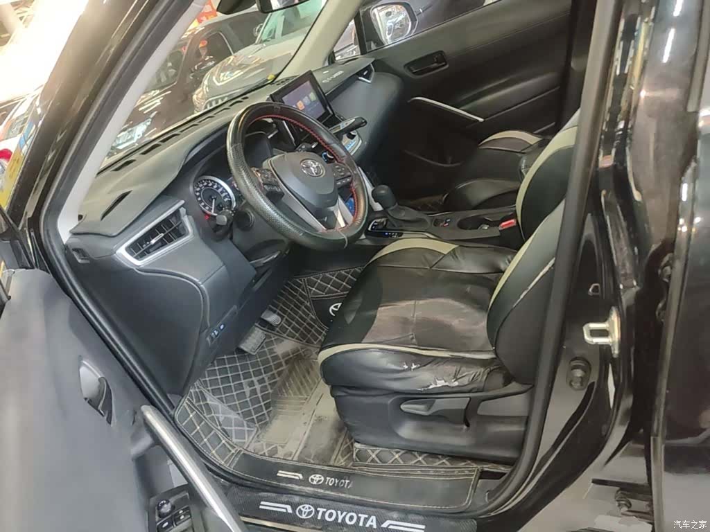 Toyota Frontlander, 2022 15