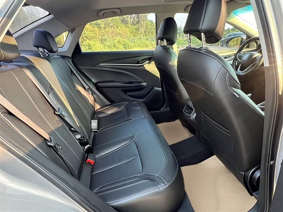 Buick Yinglang Buick Yinglang