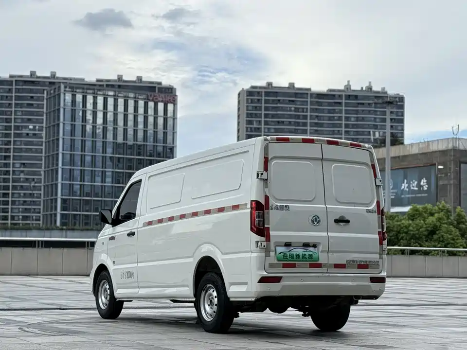 Dongfeng Yufeng Yufeng EM26