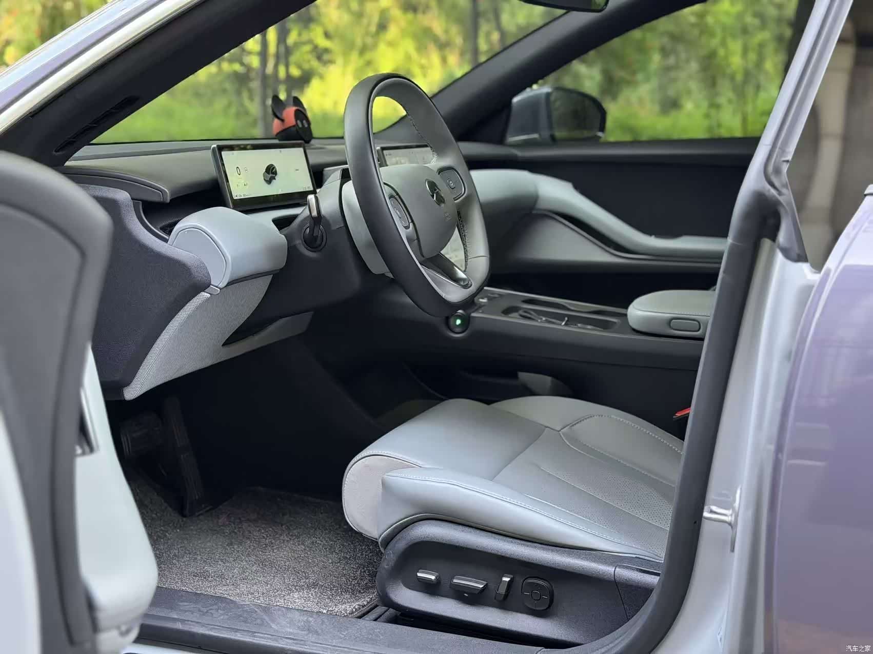 NIO ET5, 2024 4