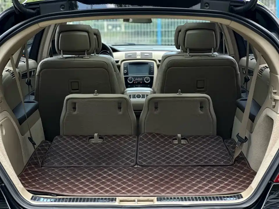 Mercedes-Benz R-class