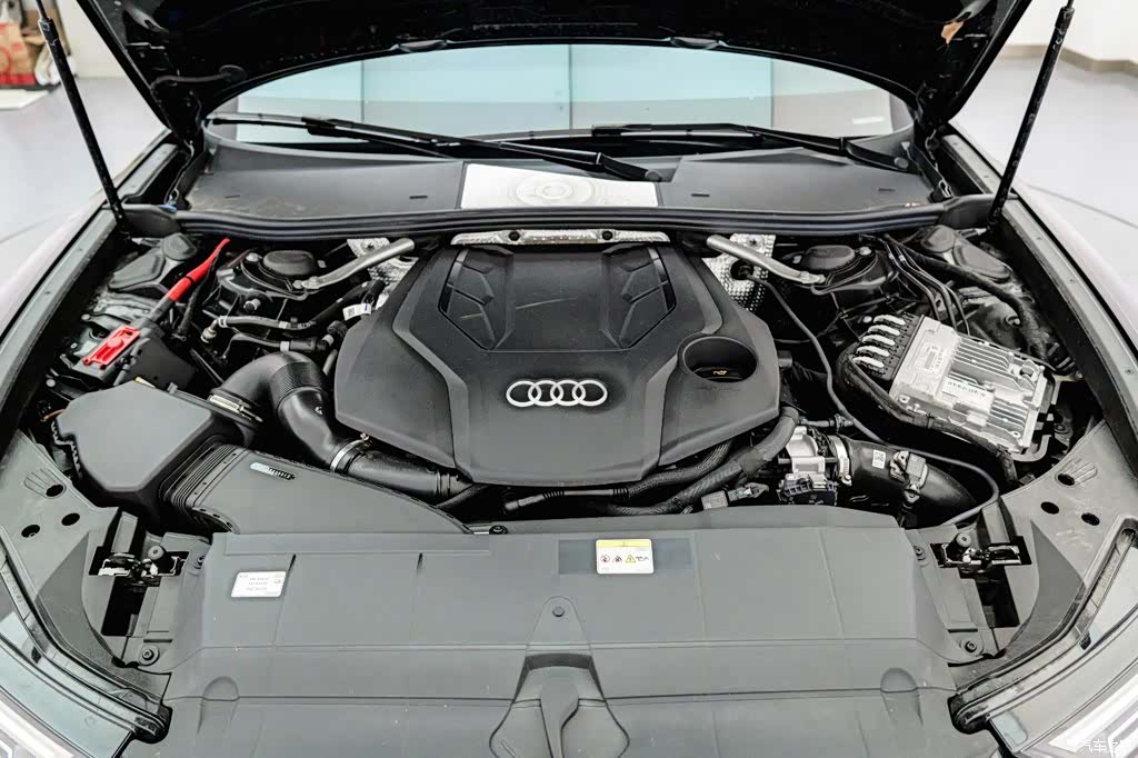 Audi A6L, 2025 23