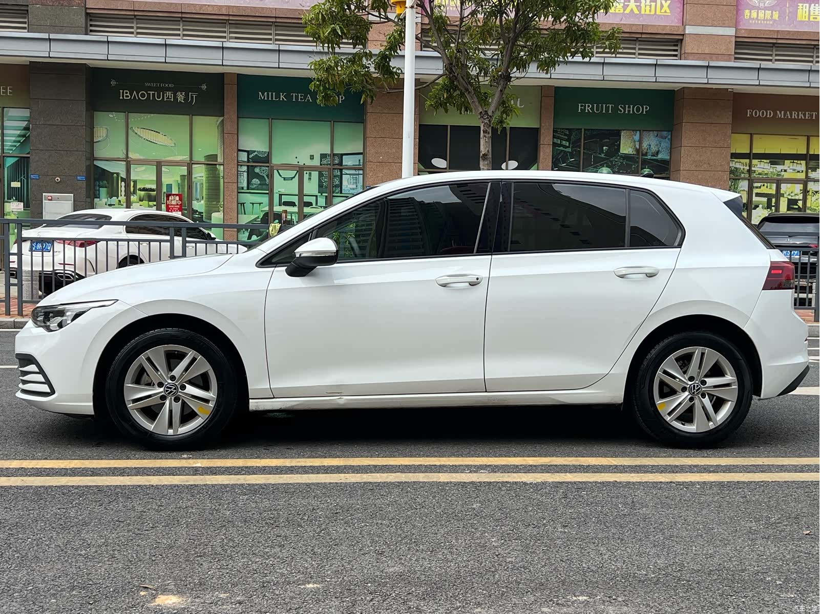 Volkswagen Golf, 2023 7