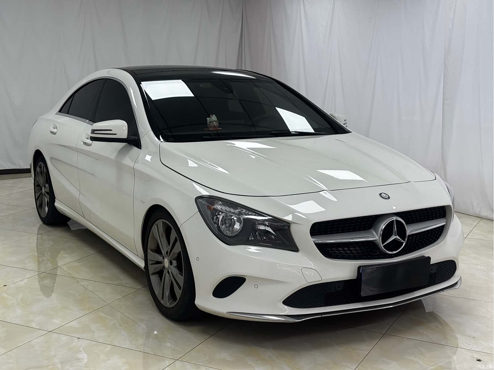 Mercedes-Benz CLA, 2017 3