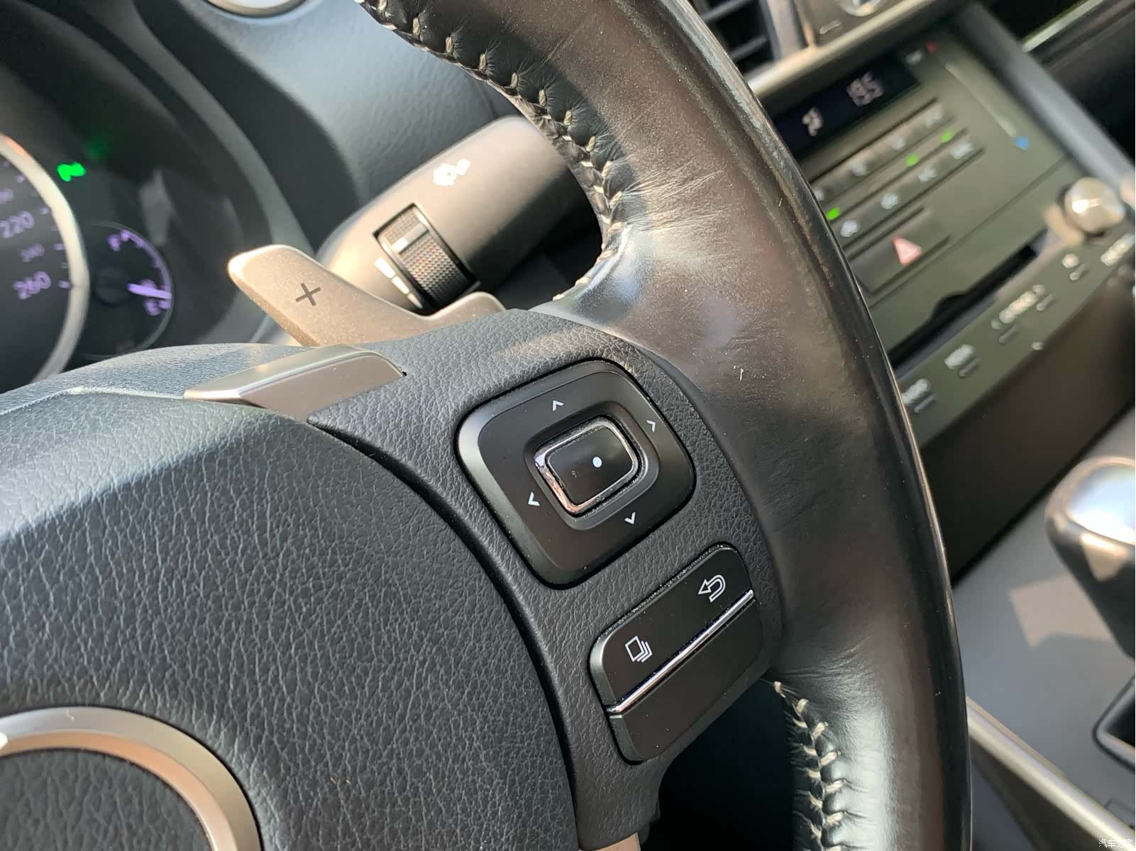 Lexus IS, 2018 19