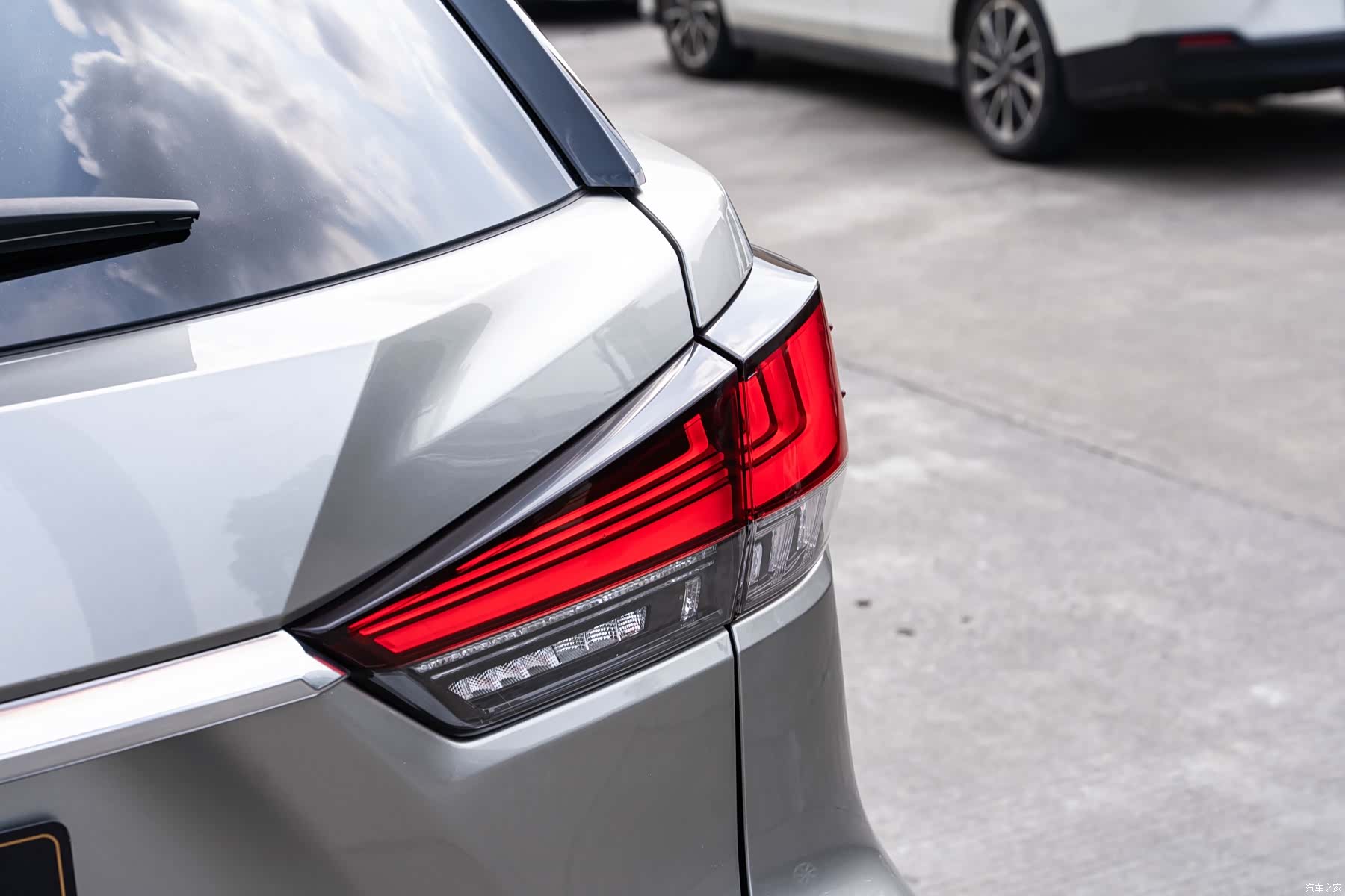 Lexus RX, 2023 7