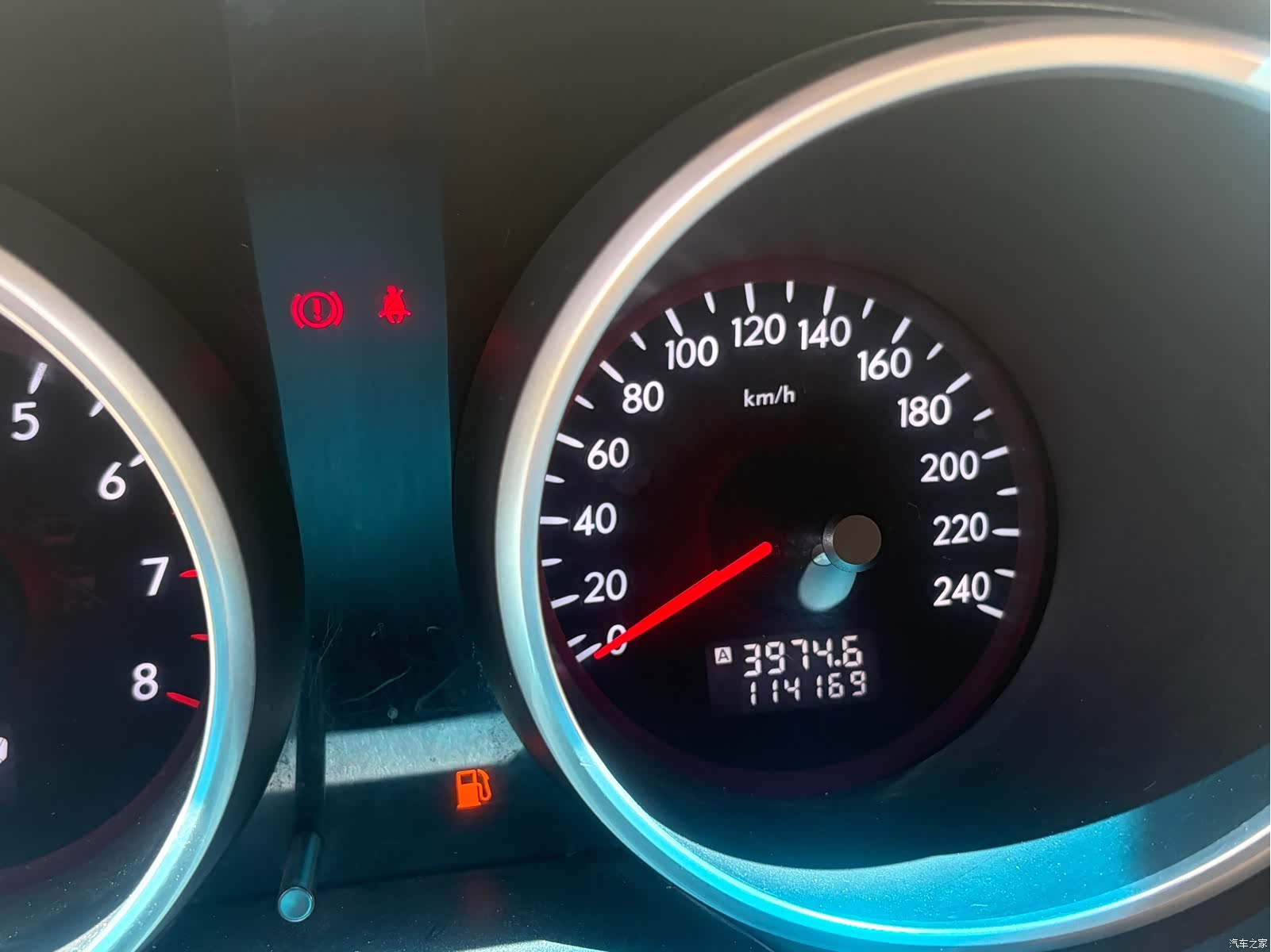 Subaru 3.6R, 2008 16