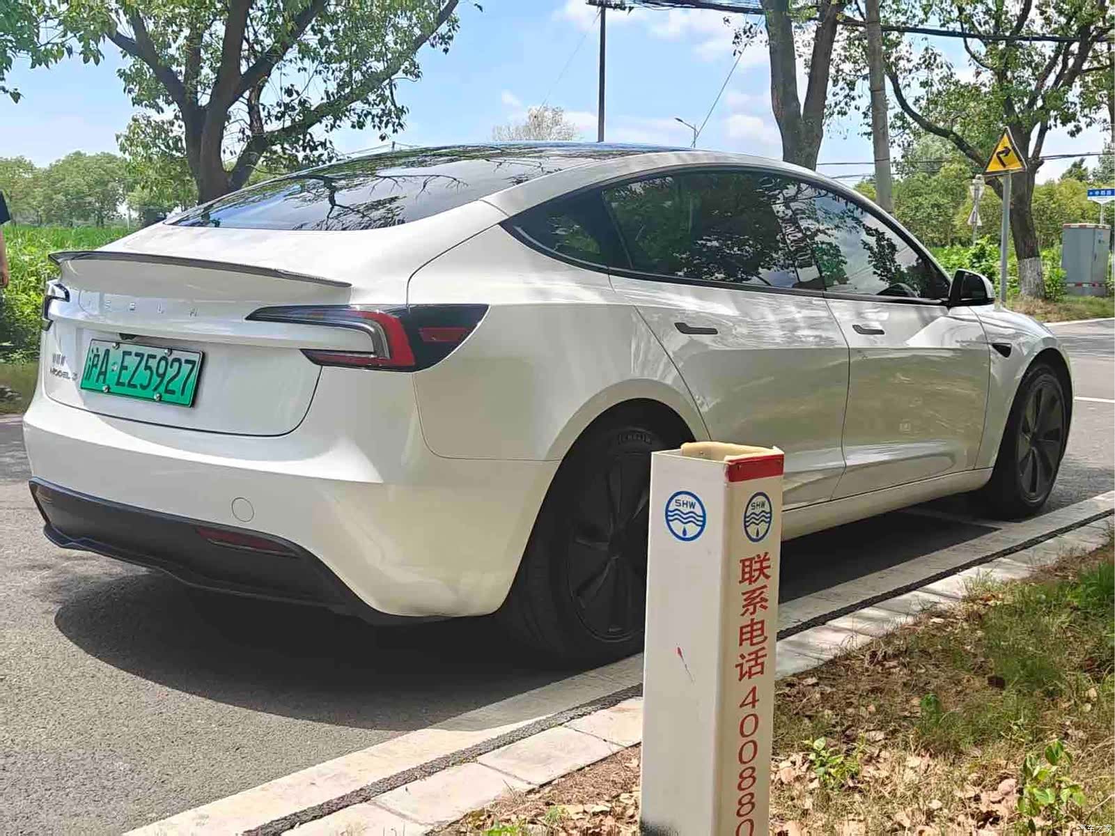 Tesla Model 3, 2024 все фото