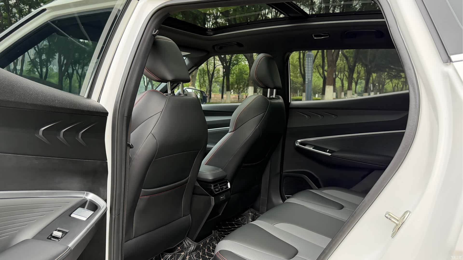 Geely Boyue, 2024 26