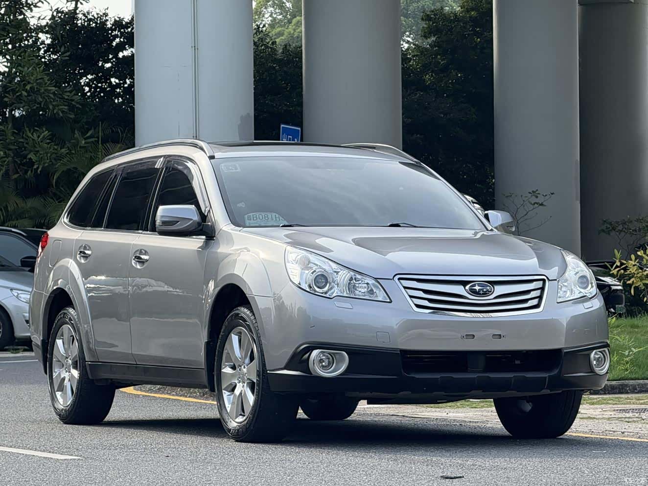 Subaru Outback, 2010 3