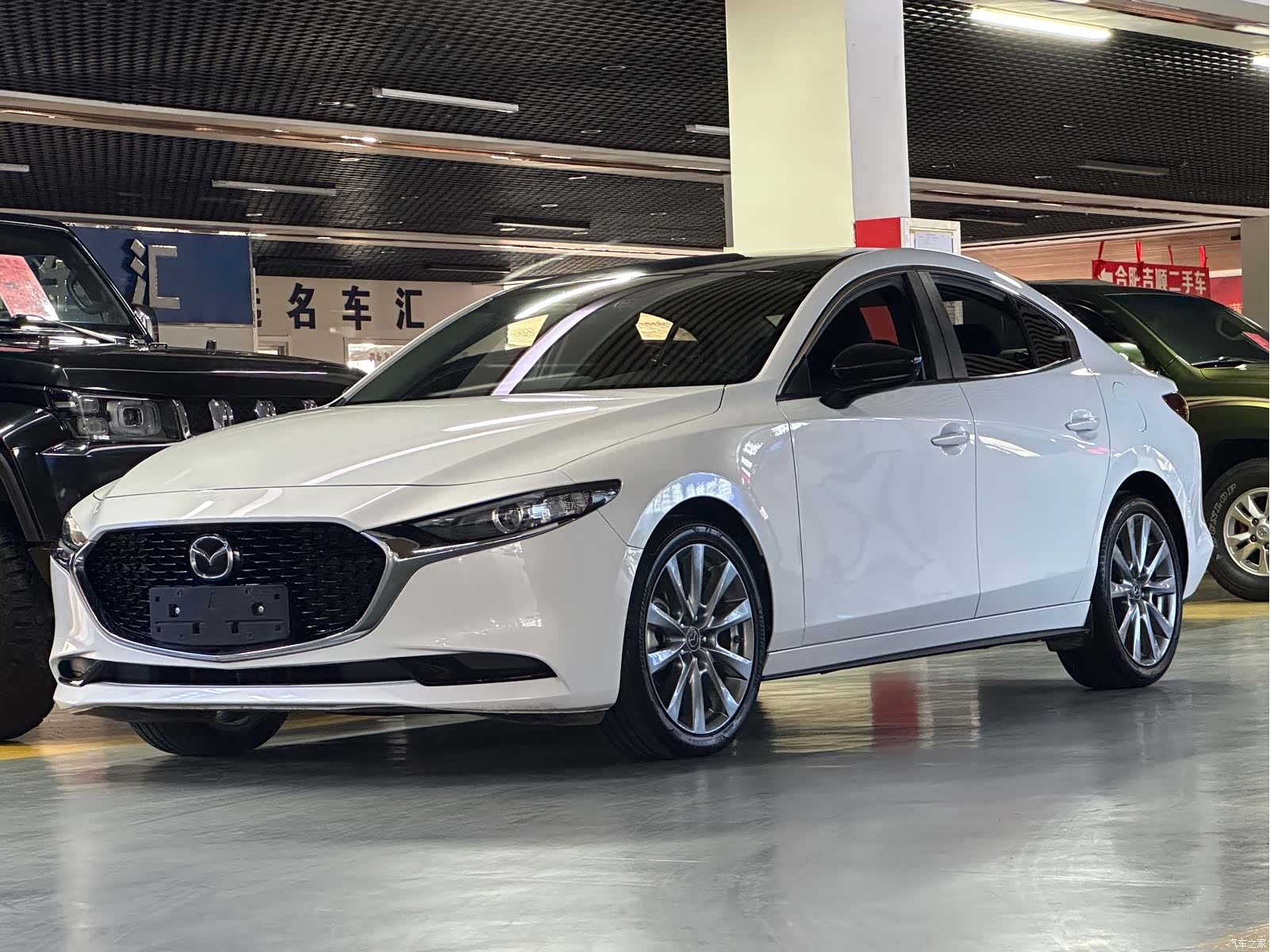 Mazda Mazda3, 2023 1