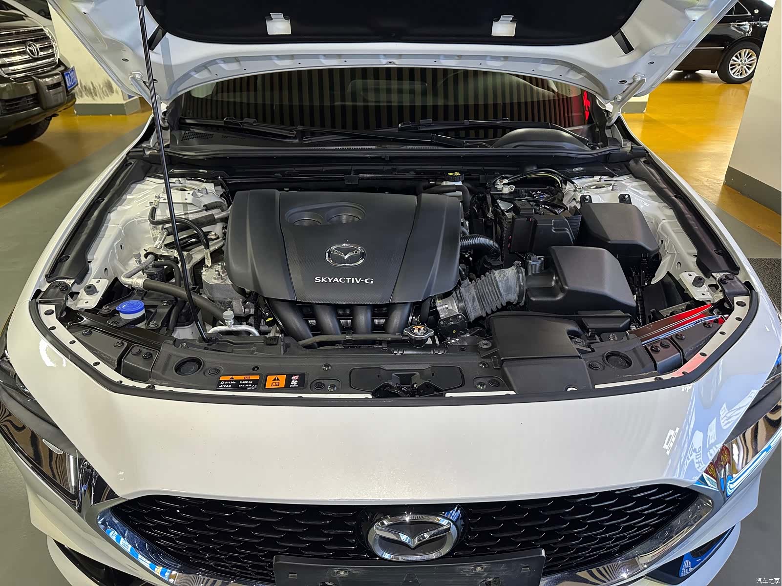Mazda Mazda3, 2023 16