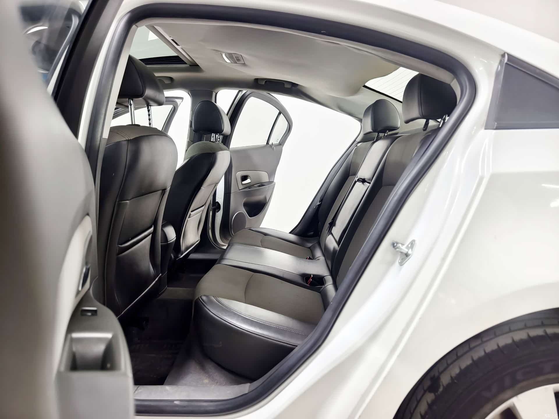 Chevrolet SE, 2013 13