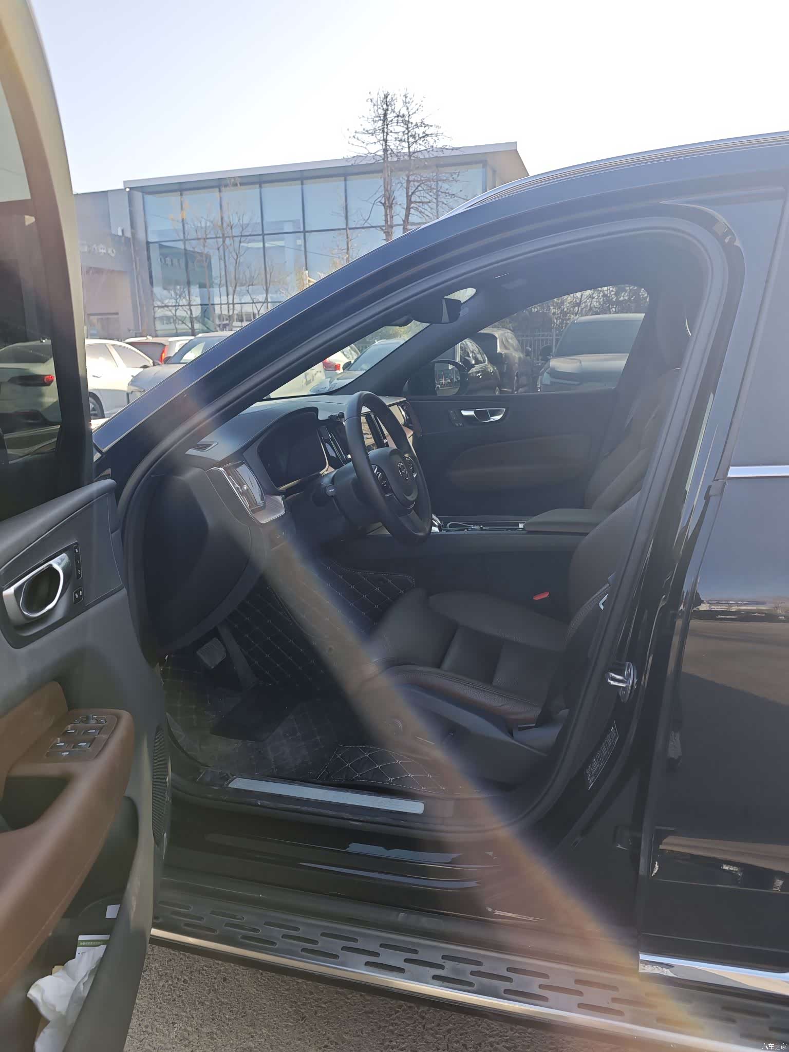 Volvo XC60, 2024 4