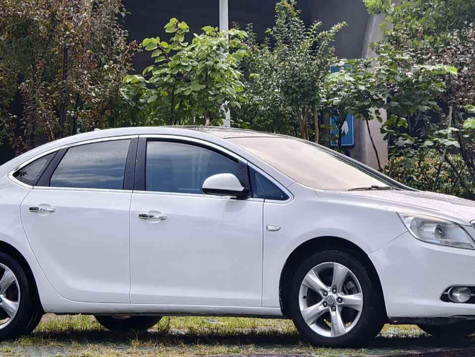 Buick Yinglang Buick Yinglang