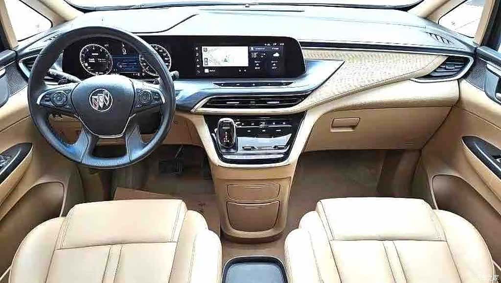 Buick GL8, 2021 3