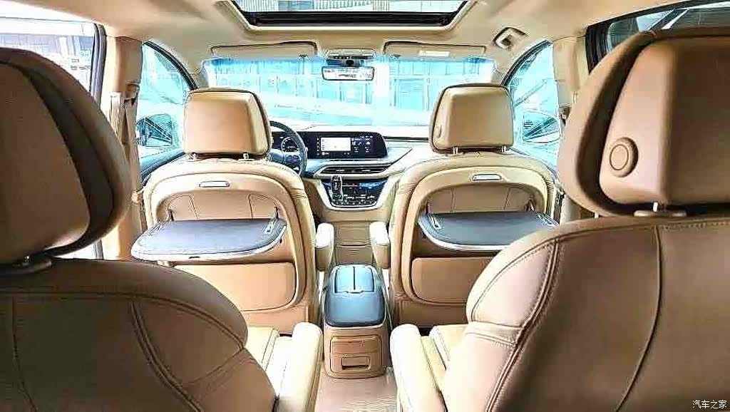 Buick GL8, 2021 6