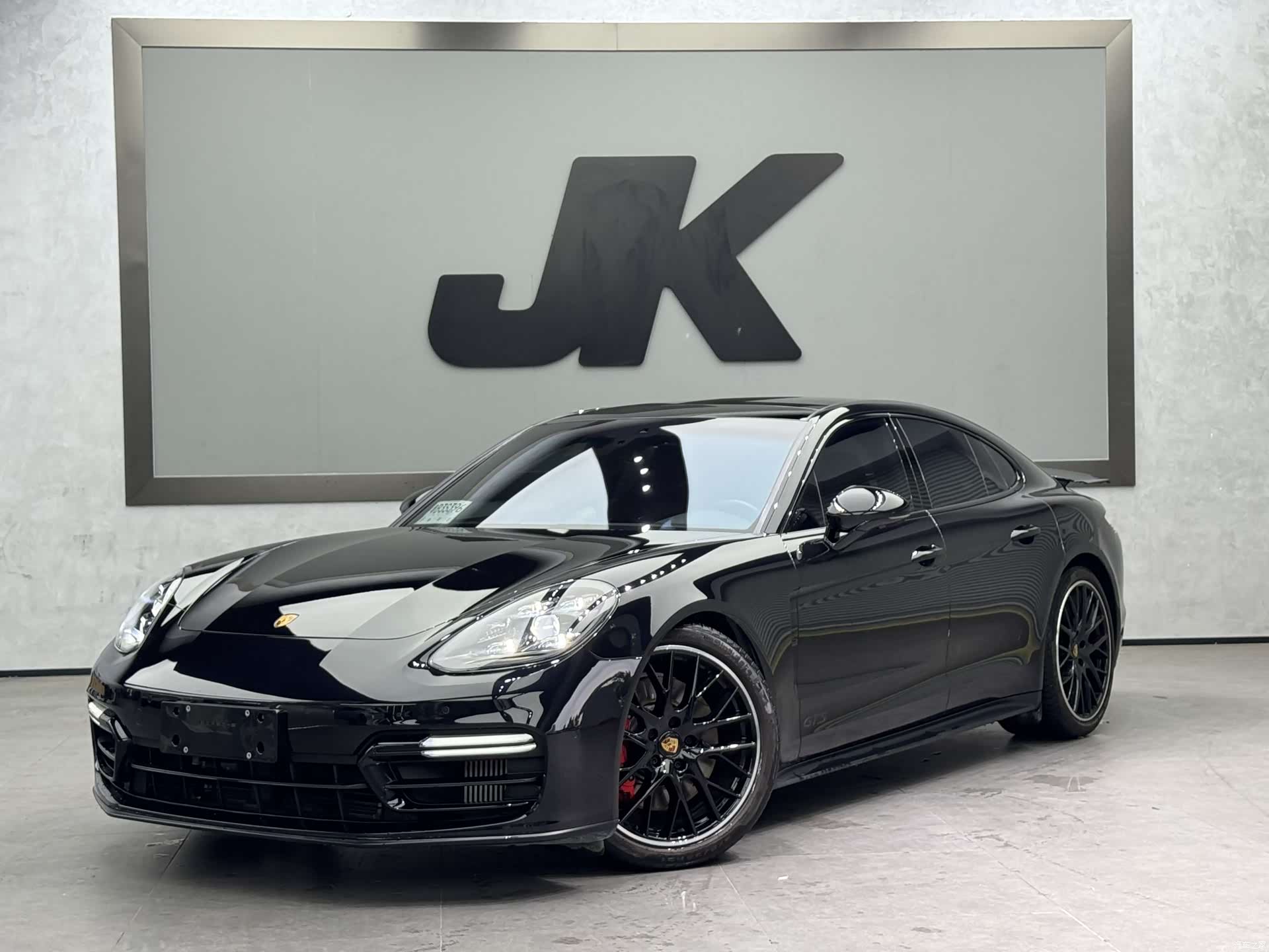 Porsche Panamera, 2023 4