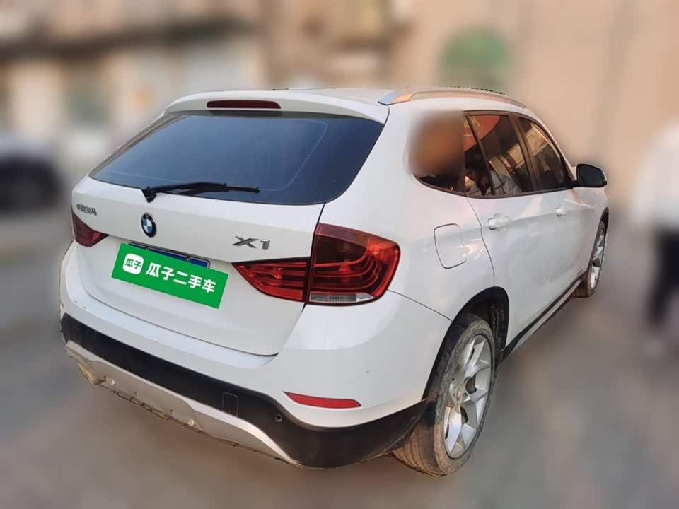BMW X1