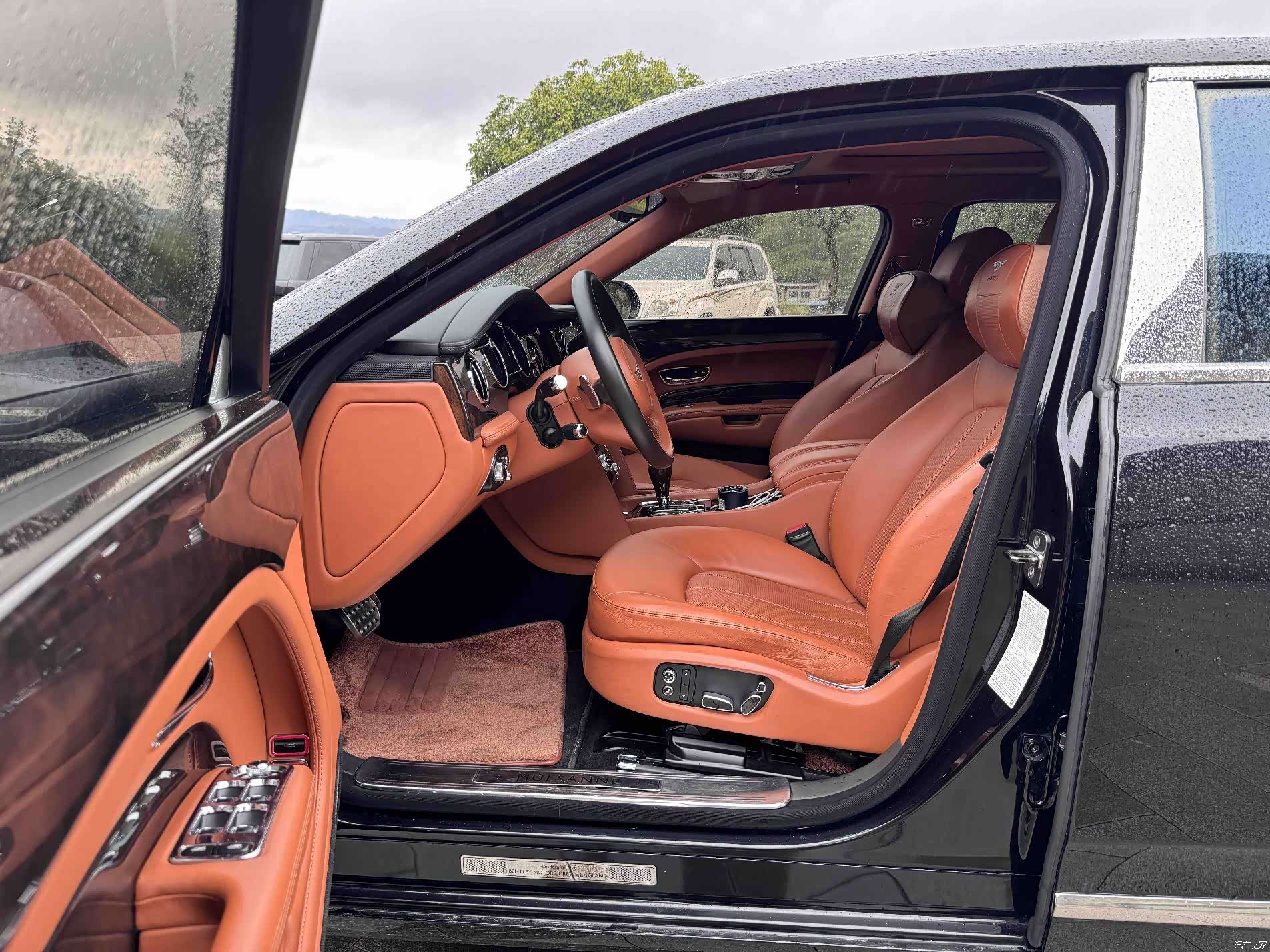 Bentley Mulsanne, 2015 10