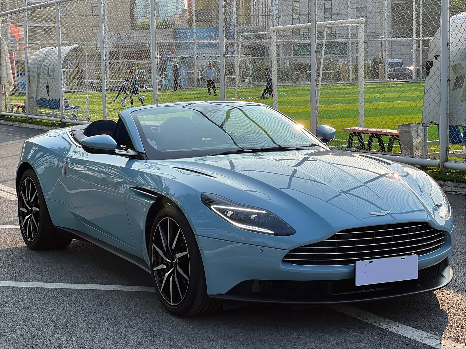 Aston Martin DB11, 2020 3