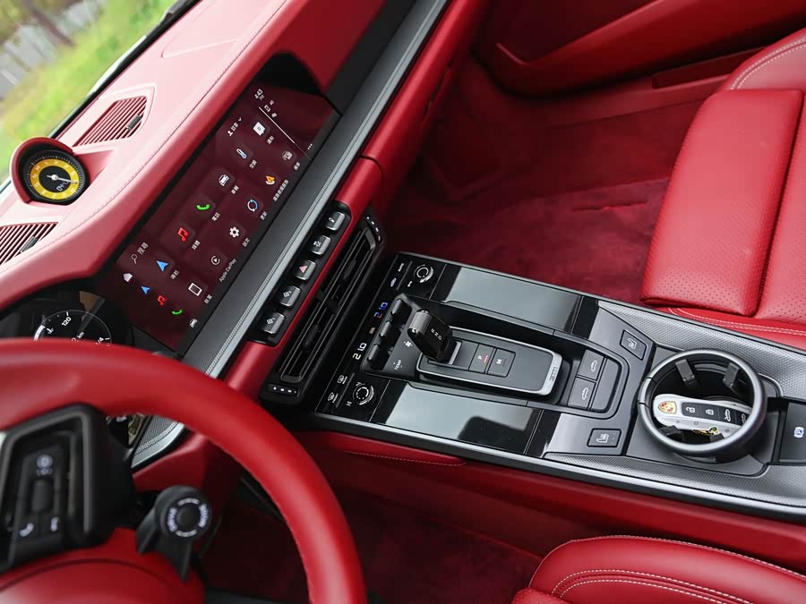Porsche 911 2023, фото 10